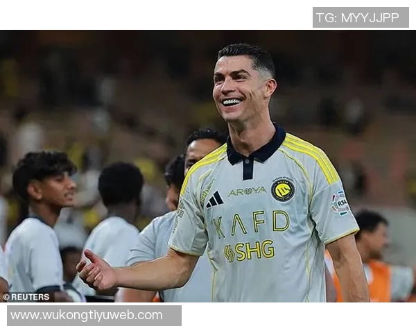 拳击教练：我很乐意和C罗坐下聊聊，我可以帮他提升心理素质