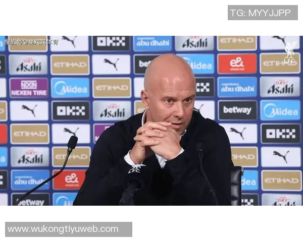 费迪南德谈阿莫林理念调整与阿门斯直接出球风格变化