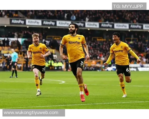 英超最新积分榜解析阿森纳稳居榜首狼队落后五队争夺激烈